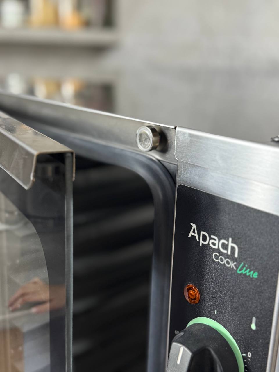 Розстійна шафа Apach APE8ADS